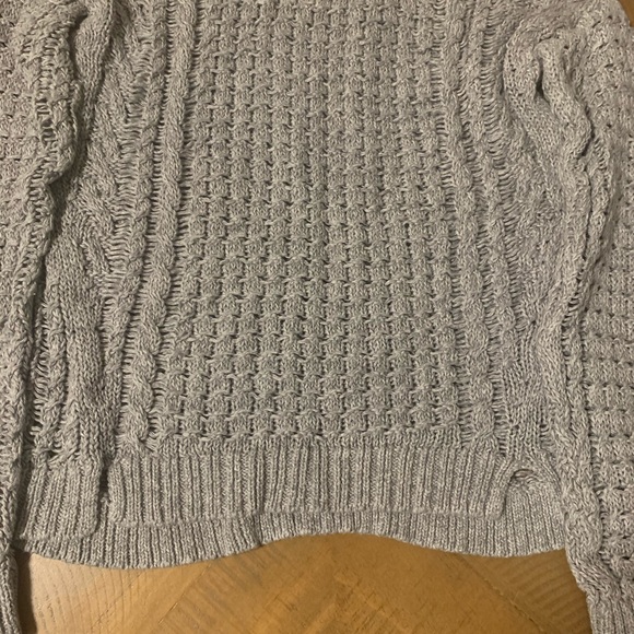 American Eagle AEO Chunky Knit Sweater - Picture 3 of 5